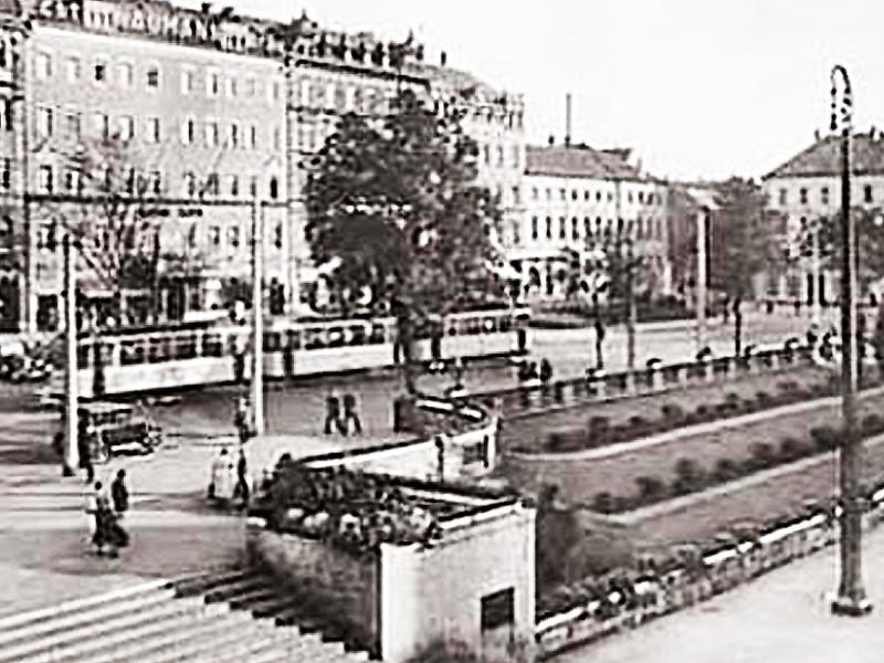 Theaterplatz Chemnitz um 1940